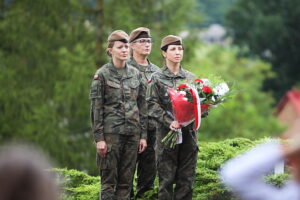 07.09.2025. Polichno. Oddanie hołdu bohaterom II wojny światowej / Fot. Wiktor Taszłow - Radio Kielce