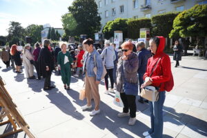 25.09.2025. Kielce. Otwarcie wystawy "W świecie słowa - portrety literatów" / Fot. Wiktor Taszłow - Radio Kielce