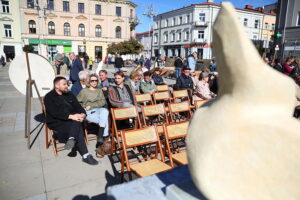25.09.2025. Kielce. Otwarcie wystawy "W świecie słowa - portrety literatów" / Fot. Wiktor Taszłow - Radio Kielce