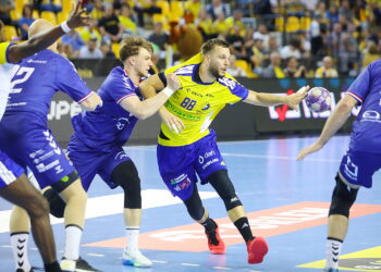 07.09.2025. Kielce. Mecz Industria Kielce - Wybrzeże Gdańsk / Fot. Wiktor Taszłow - Radio Kielce