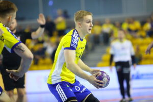 07.09.2025. Kielce. Mecz Industria Kielce - Wybrzeże Gdańsk / Fot. Wiktor Taszłow - Radio Kielce
