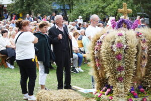 07.09.2025. Tokarnia. Park Etnograficzny. Dożynki wojewódzkie / Fot. Wiktor Taszłow - Radio Kielce