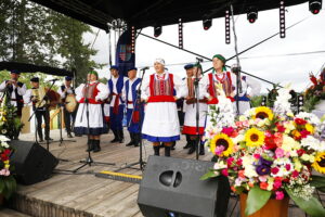 07.09.2025. Tokarnia. Park Etnograficzny. Dożynki wojewódzkie / Fot. Wiktor Taszłow - Radio Kielce