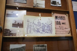 26.09.2025. Kielce. Muzeum Historii Kielc. Wystawa „W szkolnej ławie. 300 lat najstarszej szkoły średniej w Kielcach” / Fot. Wiktor Taszłow – Radio Kielce