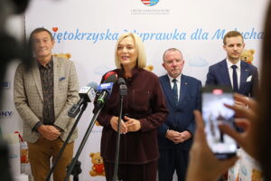 27.09.2025. Kielce. Inauguracja akcji „Wyprawka dla malucha” / Fot. Wiktor Taszłow - Radio Kielce