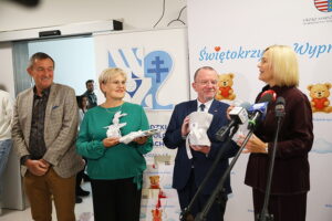 27.09.2025. Kielce. Inauguracja akcji „Wyprawka dla malucha” / Fot. Wiktor Taszłow - Radio Kielce