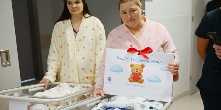 Dodatkowe pieniądze zachętą dla przyszłych rodziców?