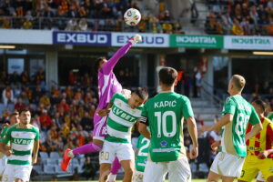 27.09.2025 Kielce. Mecz Korona Kielce - Lechia Gdańsk / Fot. Wiktor Taszłow - Radio Kielce