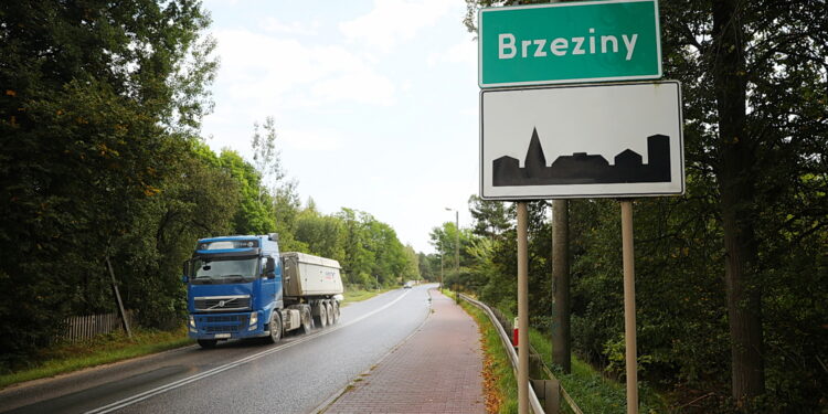 Kolejny głos w sprawie obwodnicy Brzezin i Radkowic - Radio Kielce Kolejny głos w sprawie obwodnicy Brzezin i Radkowic