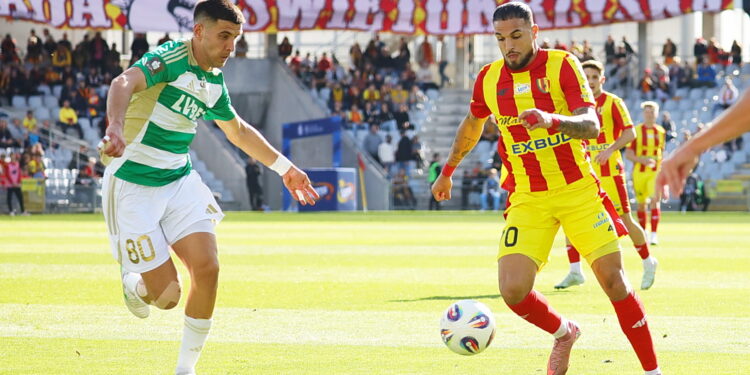 27.09.2025 Kielce. Mecz Korona Kielce - Lechia Gdańsk / Fot. Wiktor Taszłow - Radio Kielce