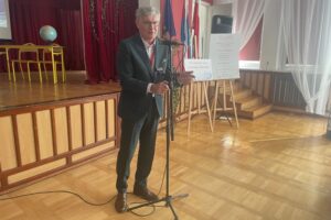 26.09.2025. Sandomierz. Zespół Szkół Gastronomicznych i Hotelarskich w Sandomierzu. Wręczenie stypendiów / Fot. Grażyna Szlęzak-Wójcik - Radio Kielce