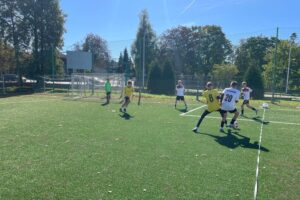 27.09.2025. Kielce. Turniej piłkarski zorganizowany przez Stowarzyszenie Kibiców „Zjednoczona Korona” / Fot. Rafał Szymczyk - Radio Kielce