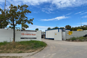 27.08.2025. Kielce. Były parking na Śliichowicach. Miejsce, gdzie buduje się żłobek / Fot. Wiktor Taszłow - Radio Kielce