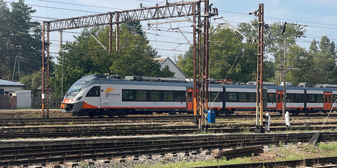 PKP zmienia rozkład jazdy. Zamiast pociągiem pojedziesz autobusem