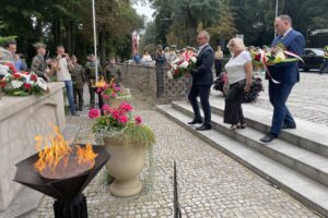 01.09.2025. Sandomierz. Uroczystości upamiętniające 86. rocznicę wybuchu II wojny światowej / Fot. Grażyna Szlęzak-Wójcik - Radio Kielce