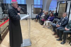 26.09.2025. Sandomierz. Uroczyste otwarcie kamienicy Oleśnickich / Fot. Grażyna Szlęzak - Radio Kielce