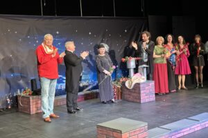 Starzy, ale jarzy - premiera na nowy sezon w kieleckim Teatrze „TeTaTet”