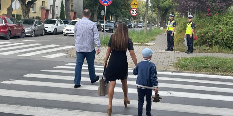 01.09.2025. Kielce. Akcja „Bezpieczna droga do szkoły” / Fot. Kamil Król - Radio Kielce