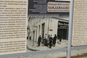 01.09.2025. Kielce. Plac Artystów. Wystawa „Miasto pod bombami. Początek II wojny światowej w Kielcach” / Fot. Jarosław Kubalski - Radio Kielce