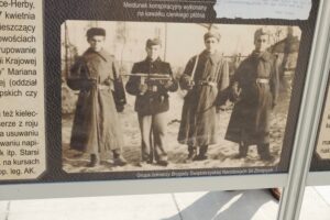 01.09.2025. Kielce. Plac Artystów. Wystawa „Miasto pod bombami. Początek II wojny światowej w Kielcach” / Fot. Jarosław Kubalski - Radio Kielce