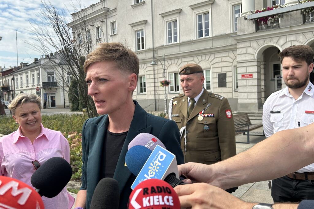 Ratusz uczy o bezpieczeństwie. Szkolenia już trwają - Radio Kielce Ratusz uczy o bezpieczeństwie. Szkolenia już trwają - Radio Kielce
