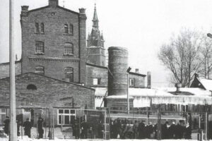 Kielce. Ulica Czarnowska. Lata 1960-1969. Wytwórnia spirytusu „Etyl” / źródło: facebook.com/KielceNaPrzestrzeniLat