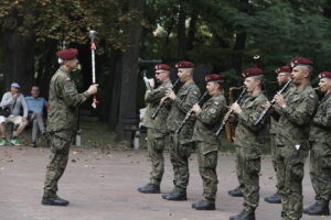 Kielczanie poczuli klimat MSPO w centrum miasta - Radio Kielce