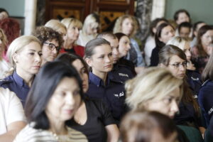 09.09.2025. Kielce. WDK. Konferencja „Niebezpieczne wzorce internetowe wśród młodzieży szkolnej. Przejawy patologicznych zachowań w mediach społecznościowych” / Fot. Jarosław Kubalski - Radio Kielce