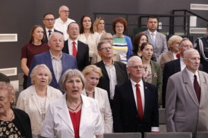 Walczyli, by dziś dzieci nie musiały do szkoły chodzić boso - Radio Kielce