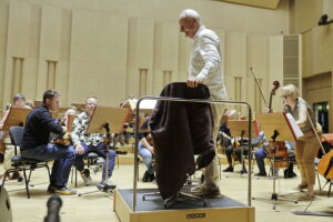 Krzesimir Dębski: moim żywiołem jest muzyka - Radio Kielce