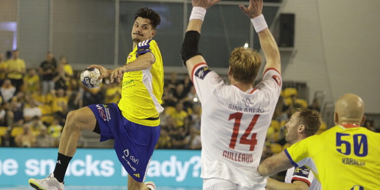 11.09.2025 Kielce. Mecz Ligi Mistrzów. Industria Kielce - Kolstad Handball / Fot. Jarosław Kubalski - Radio Kielce