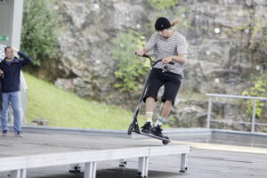 Zamiast skateparku pokazy i triki na scenie amfiteatru - Radio Kielce