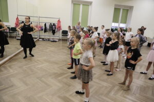 15.09.2025. Kielce. WDK. Próba Dziecięcego-Młodzieżowego Zespołu Folklorystycznego / Fot. Jarosław Kubalski - Radio Kielce