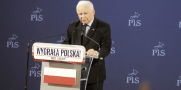 15.09.2025 Kielce. WDK. Spotkanie z prezesem PiS Jarosławem Kaczyńskim. Na zdjęciu Jarosław Kaczyński / Fot. Jarosław Kubalski - Radio Kielce