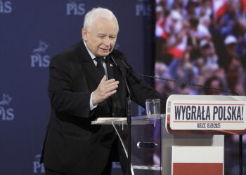 Komitet Polityczny PiS ma zatwierdzić wykluczenie z partii ponad 30 parlamentarzystów