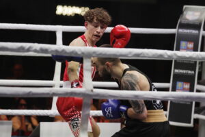 20.09.2025. Kielce. MEcz bokserski WKB Rushh Kielce - Pomorzanin Boxing Team Toruń Fot. Jarosław Kubalski - Radio Kielce