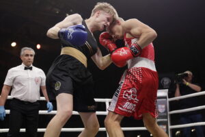 20.09.2025. Kielce. MEcz bokserski WKB Rushh Kielce - Pomorzanin Boxing Team Toruń Fot. Jarosław Kubalski - Radio Kielce