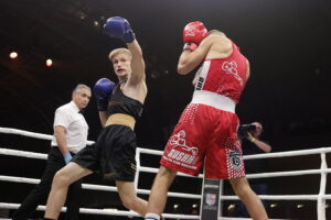 20.09.2025. Kielce. MEcz bokserski WKB Rushh Kielce - Pomorzanin Boxing Team Toruń Fot. Jarosław Kubalski - Radio Kielce