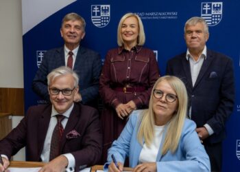 Pierwszy krok stawiają po raz drugi. Jest umowa na projekt obwodnicy Brzezin i Radkowic