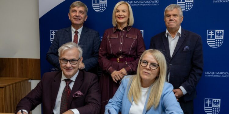 Pierwszy krok stawiają po raz drugi. Jest umowa na projekt obwodnicy Brzezin i Radkowic