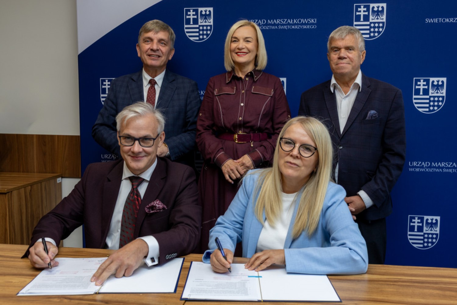 Pierwszy krok stawiają po raz drugi. Jest umowa na projekt obwodnicy Brzezin i Radkowic