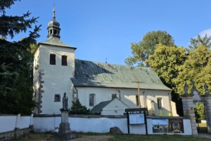 Kościół św. Wojciecha w Mominie / Fot. Dorota Klusek - Radio Kielce