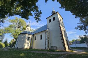 Kościół św. Wojciecha w Mominie / Fot. Dorota Klusek - Radio Kielce