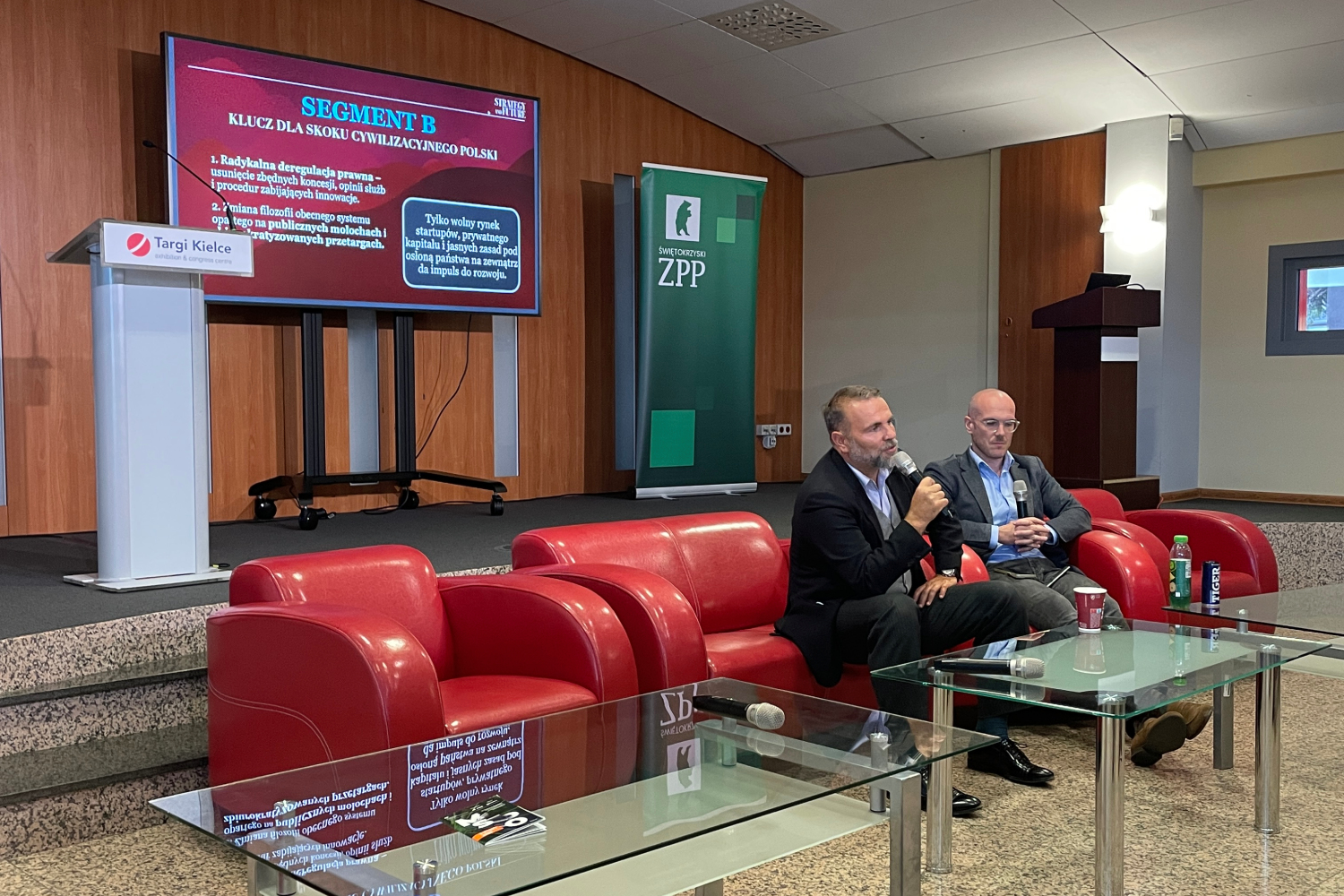 Eksperci podczas MSPO: drony są przyszłości obronności, a także źródłem innowacji - Radio Kielce 3.09.2025 Konferencja w temacie perspektyw i uwarunkowań rozwoju komercyjnego branży dronowej i Dual Use / Fot. Aleksandra Kwaśniewska - Radio Kielce