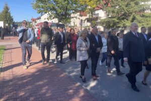 27.09.2025. Skarżysko-Kamienna. XXX Pielgrzymka Pracowników Przemysłu Zbrojeniowego i Lotniczego do Sanktuarium Ostrobramskim w Skarżysku-Kamiennej / Fot. Anna Głąb - Radio Kielce