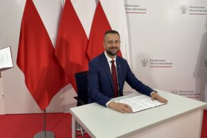 02.09.2025. Kielce. Podpisanie umowy między Ministerstwem Obrony Narodowej a Ligą Obrony Kraju / Fot. Aleksandra Kwaśniewska - Radio Kielce