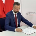 02.09.2025. Kielce. Podpisanie umowy między Ministerstwem Obrony Narodowej a Ligą Obrony Kraju / Fot. Aleksandra Kwaśniewska - Radio Kielce