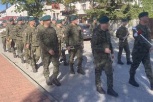27.09.2025. Skarżysko-Kamienna. XXX Pielgrzymka Pracowników Przemysłu Zbrojeniowego i Lotniczego do Sanktuarium Ostrobramskim w Skarżysku-Kamiennej / Fot. Anna Głąb - Radio Kielce