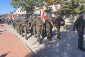 27.09.2025. Skarżysko-Kamienna. XXX Pielgrzymka Pracowników Przemysłu Zbrojeniowego i Lotniczego do Sanktuarium Ostrobramskim w Skarżysku-Kamiennej / Fot. Anna Głąb - Radio Kielce