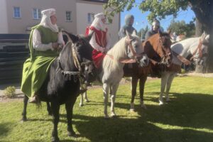 27.09.2025. Skarżysko-Kamienna. XXX Pielgrzymka Pracowników Przemysłu Zbrojeniowego i Lotniczego do Sanktuarium Ostrobramskim w Skarżysku-Kamiennej / Fot. Anna Głąb - Radio Kielce
